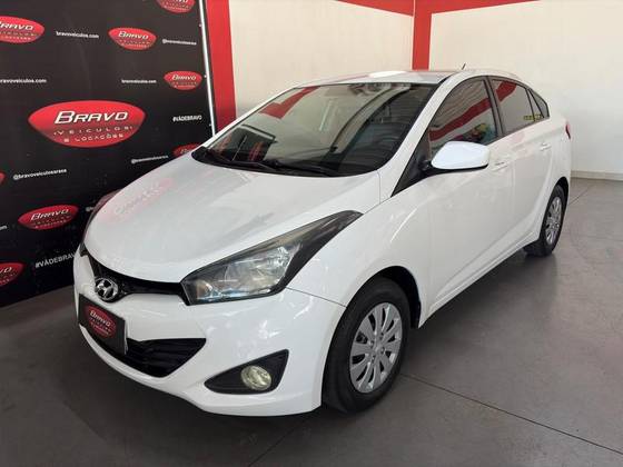 HYUNDAI HB20S 1.0 COMFORT PLUS 12V FLEX 4P MANUAL HYUNDAI HB20S 1.0 COMFORT PLUS 12V FLEX 4P MANUAL